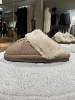 Alina hjemmesko lysebrun