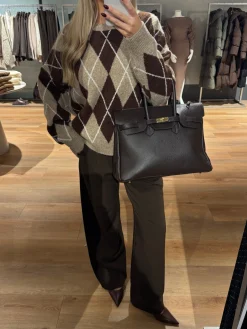 Amalie striktrøje brun