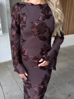 Bella kjole mørkebrun