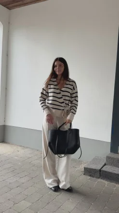 Esther strik stribet