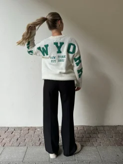 Gry striktrøje hvid