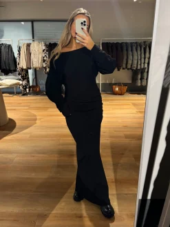 Jenny strikkjole sort