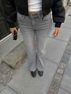 Kaia jeans flare mørkegrå