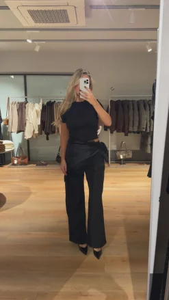 Lina tørklæde sort