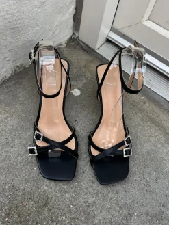 Lucia stiletter sort