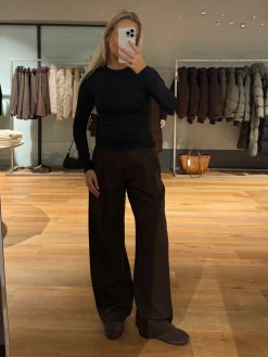 Malou bluse crew neck sort