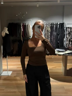 Malou bluse mørkebrun