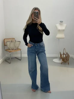 Malou crew neck bodystocking sort