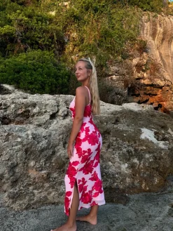 Naomi kjole lyserød