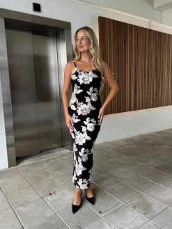 Naomi kjole mønstret