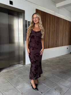 Naomi kjole mørkebrun