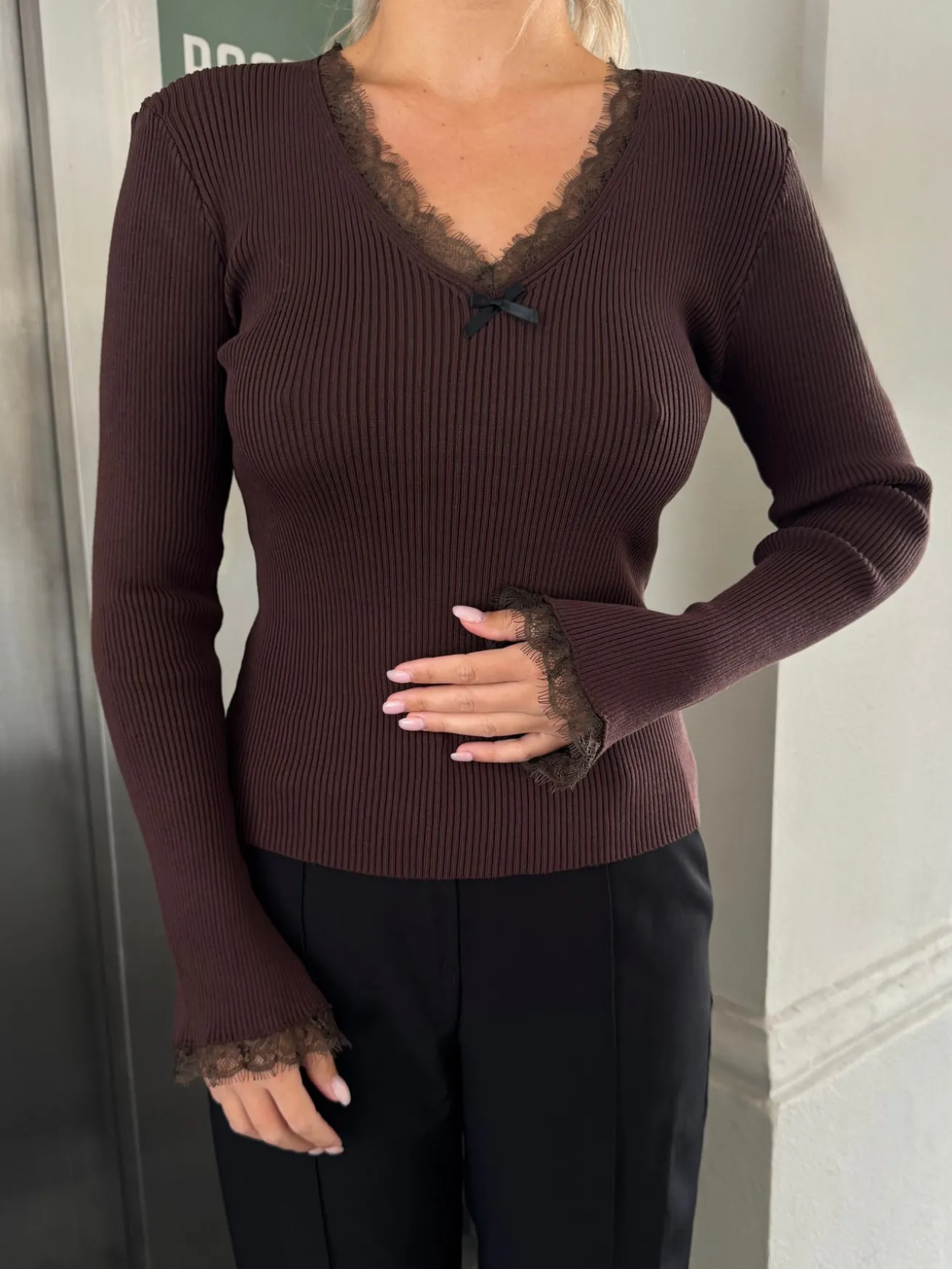 Natalie bluse mørkebrun