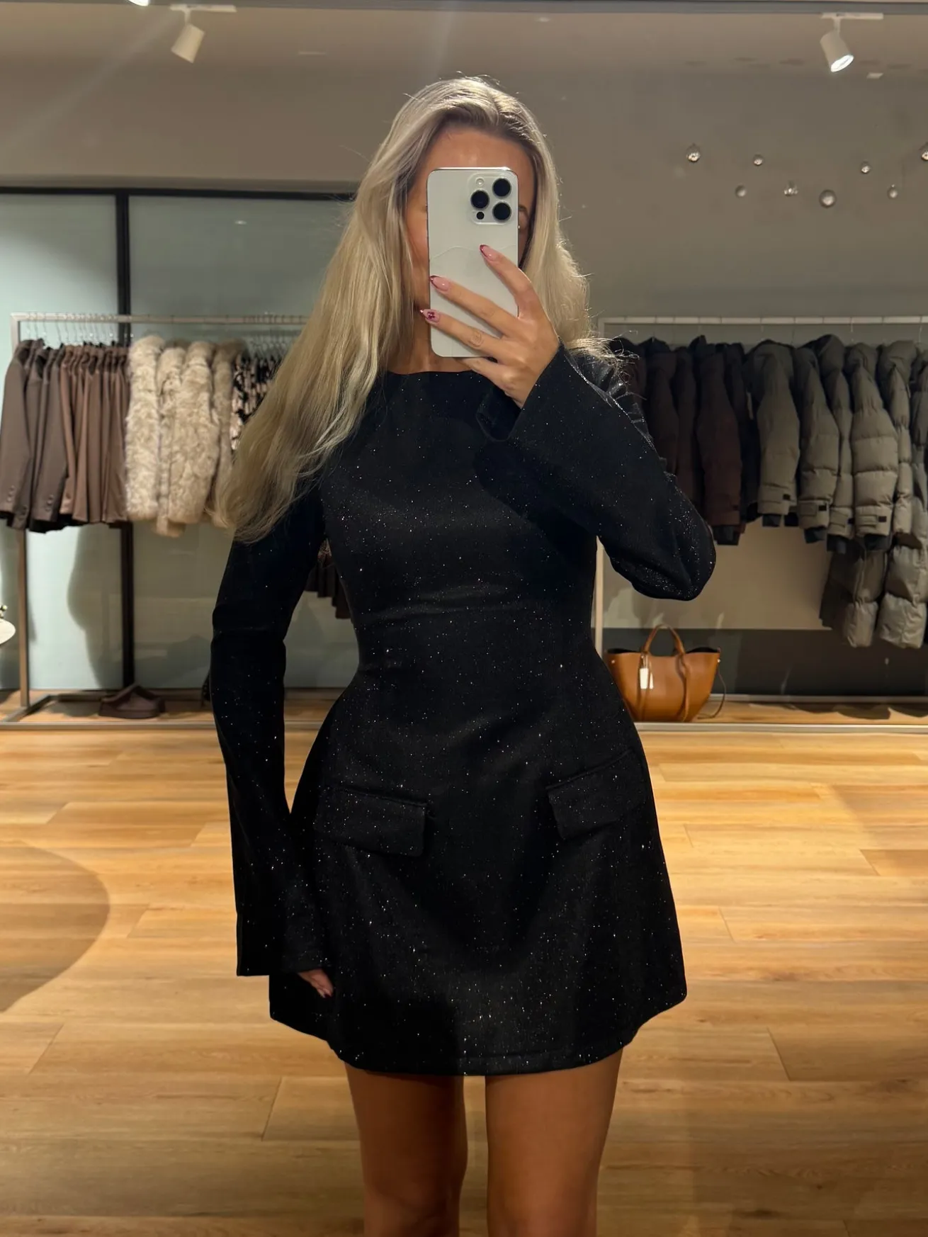 Ophelia glimmerkjole sort