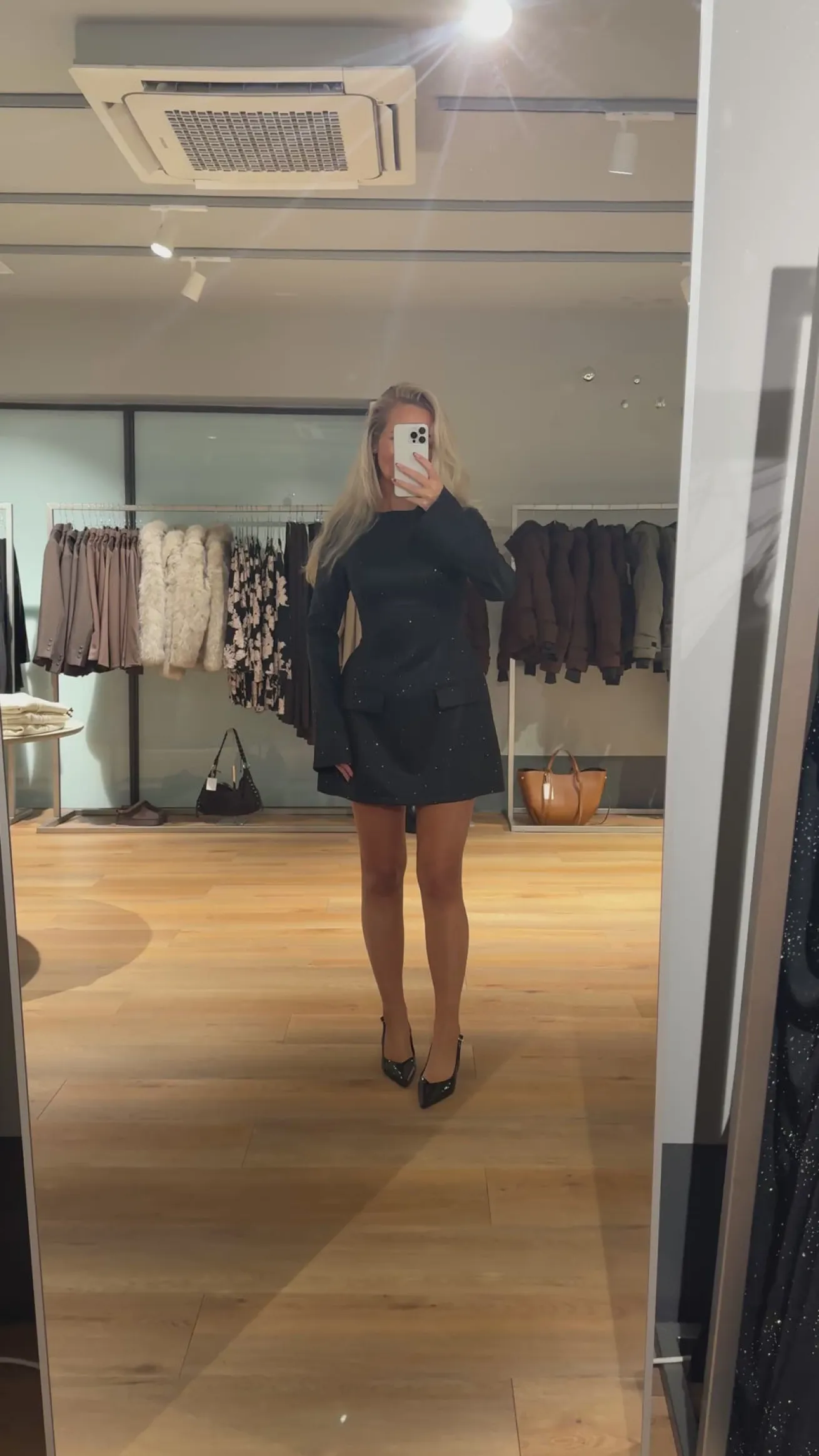 Ophelia glimmerkjole sort