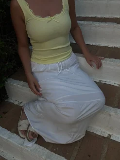 Scarlett top pastelgul